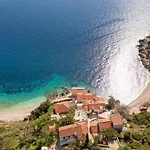 Four Bedroom Holiday Home
